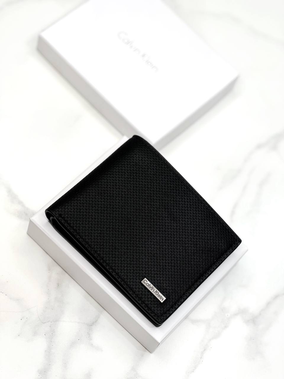 Calvin Klein Wallet -D205