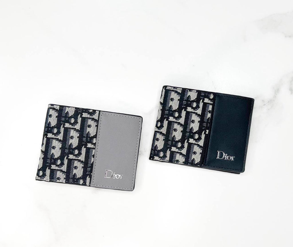 Dior Wallet - D263