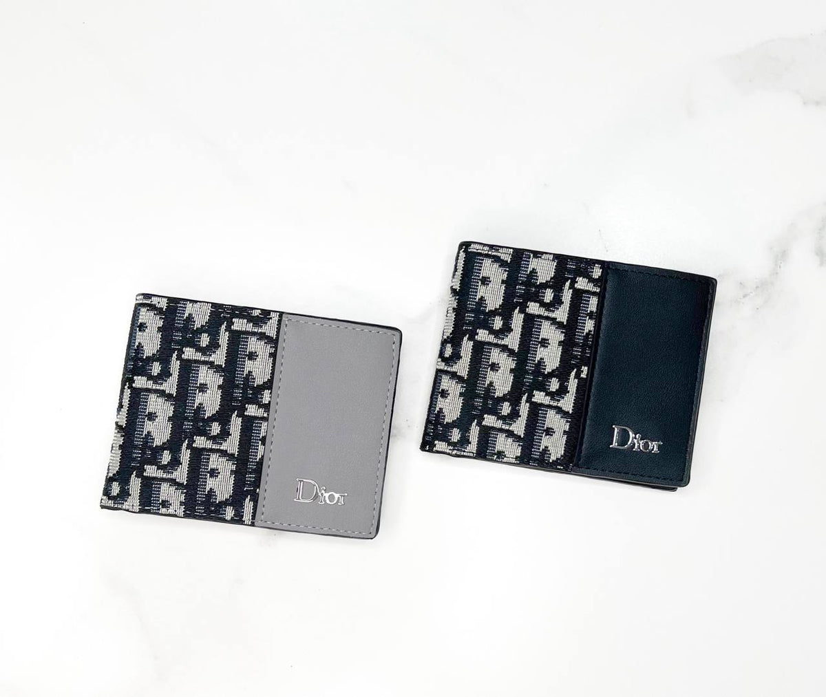 Dior Wallet - D263