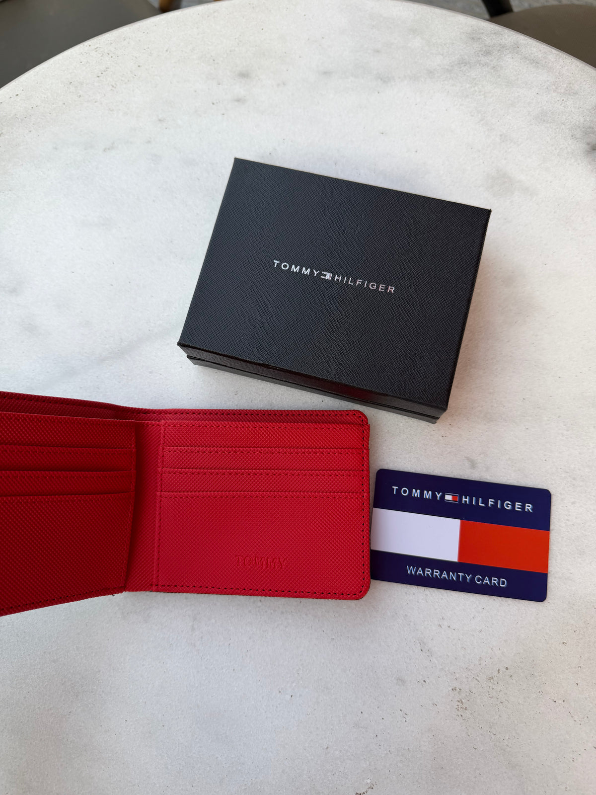 Tommy Hilifiger wallet - D279