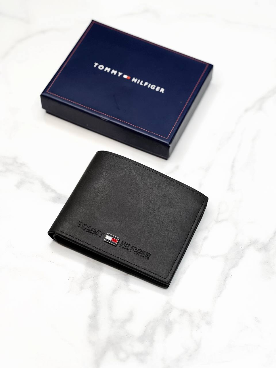 Tommy Hillfiger Wallet -D206