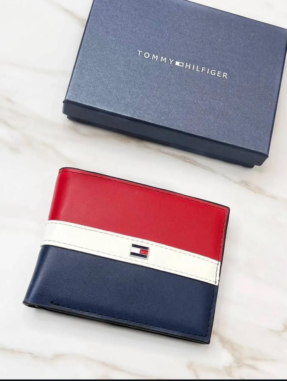 Tommy Hillfiger Wallet -D232