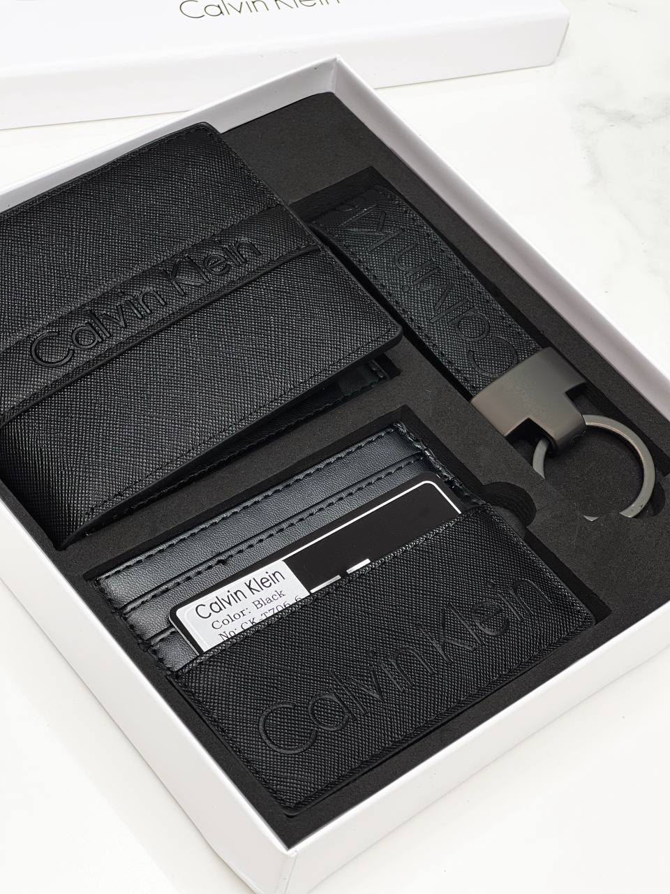 Calvin Klein Bundle -D006